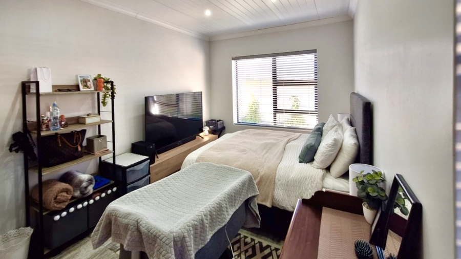 3 Bedroom Property for Sale in Port Owen Western Cape